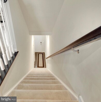 8159 Hollow Ct, Severn, MD 21144 - photo 2