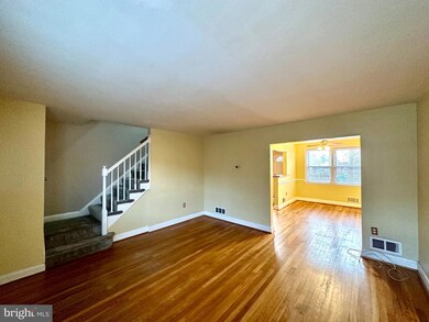 8653 Oak Rd, Parkville, MD 21234 - photo 6