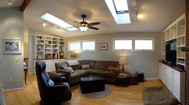 132 Aubinwood Rd, Amherst, MA 01002 - photo 6