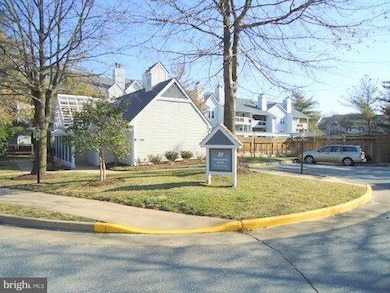 12954 Grays Pointe Rd unit 12954A, Fairfax, VA 22033 - photo 5