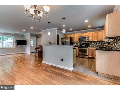 32 N Avon Dr, Claymont, DE 19703 - photo 5