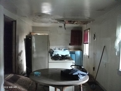 1055 W 3rd St, Lock Haven, PA 17745 - photo 2