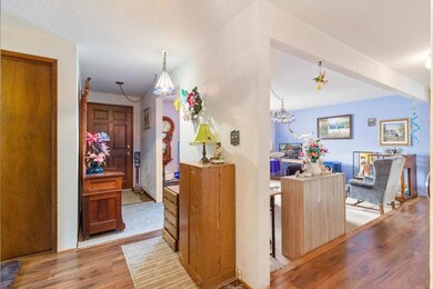 1327 Bonita Ave, Medford, OR 97504 - photo 3