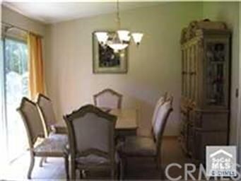 Separate dinning room