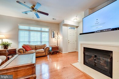 12464A Liberty Bridge Rd unit 104A, Fairfax, VA 22033 - photo 5