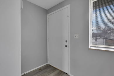 355-357 N Algonquin Ave, Columbus, OH 43204 - photo 4