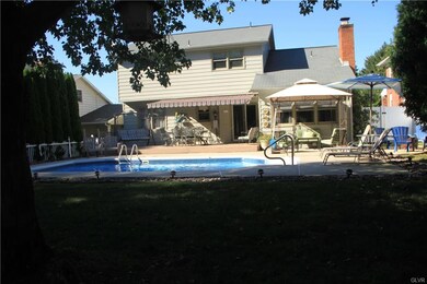 4038 W Walnut St, Allentown, PA 18104 - photo 4