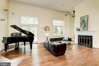 1312 Skipwith Rd, McLean, VA 22101 - photo 2