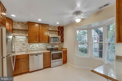 4151 Pleasant Meadow Ct unit 95A, Chantilly, VA 20151 - photo 6