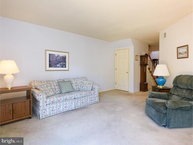 1502 Coventry Pointe Ln, Pottstown, PA 19465 - photo 7