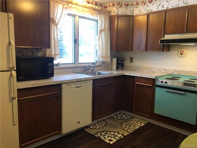 1278 Greenbrier Ln, North Tonawanda, NY 14120 - photo 7