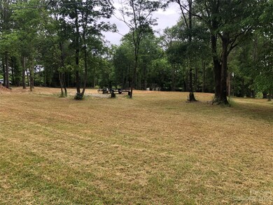 1607 S Morgan St, Shelby, NC 28152 - photo 2