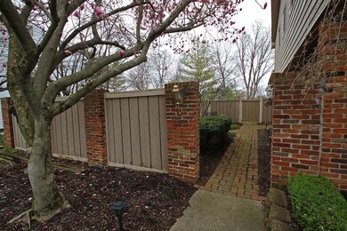 5280 Rockport St, Columbus, OH 43235 - photo 2