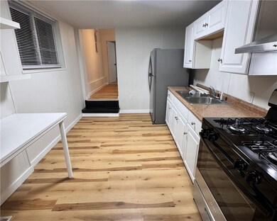 1332 Goettman St unit 2, Pittsburgh, PA 15212 - photo 7