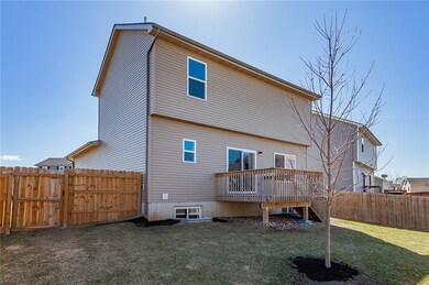 2528 Shadow Creek Ln, Des Moines, IA 50320 - photo 3