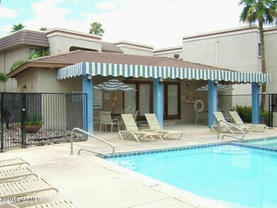 Relax by the pool/Clubhouse