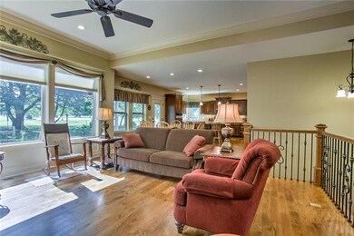 903 Birchwood Dr, Raymore, MO 64083 - photo 7