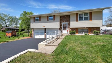 3101 Mary Dr, Maryville, IL 62062 - photo 4