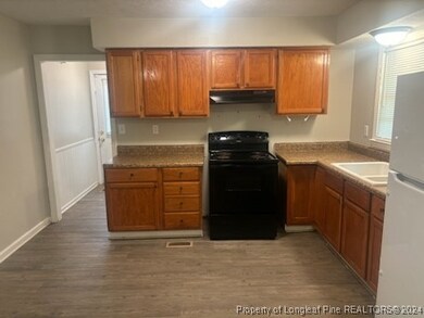 254 Channing Dr, Fayetteville, NC 28303 - photo 3