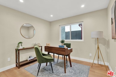 2615 Woodstock Ln, Burbank, CA 91504 - photo 7