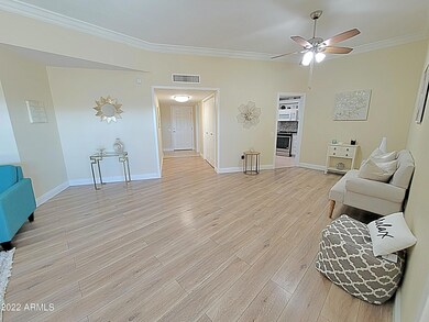 10641 W Granada Dr unit 40, Sun City, AZ 85373 - photo 5