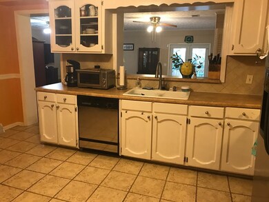 1717 Wells Dr, Columbus, GA 31906 - photo 7