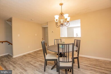 3625 Autumn Glen Cir, Burtonsville, MD 20866 - photo 4