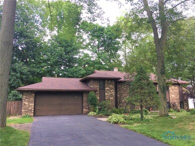 NEW 30yr OC Roof installed 8-14-18!