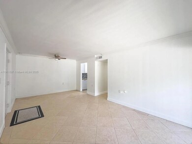 1201 Lake Victoria Dr unit P, West Palm Beach, FL 33411 - photo 4