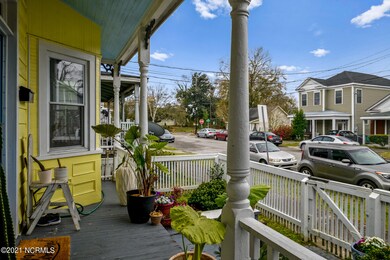 715 S 6th St, Wilmington, NC 28401 - photo 4