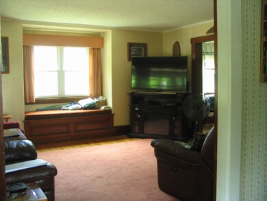 26 Fairview St, Keene, NH 03431 - photo 4