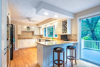 8 Karlton Cir, Andover, MA 01810 - photo 4