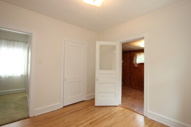 1022 S Scoville Ave, Oak Park, IL 60304 - photo 4