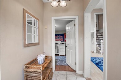 8 Berry St, Rochester, NH 03867 - photo 5