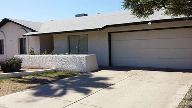 Front-Garage