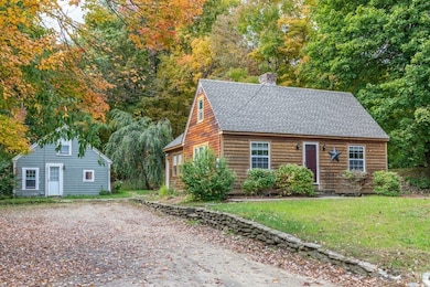 4 Elliott St, Westminster, MA 01473 - photo 2