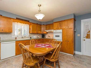 66 Monty Ave, Woonsocket, RI 02895 - photo 7