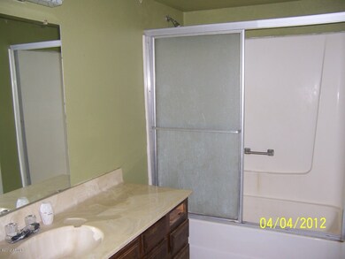 4831 E Pinto Dr unit 2, Eloy, AZ 85131 - photo 7