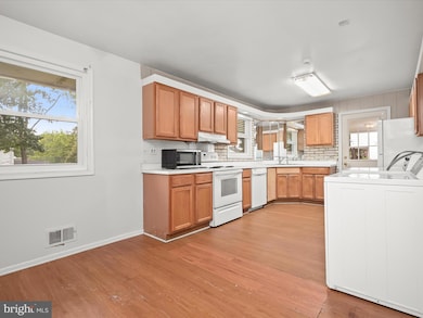 3025 Red Lion Ln, Silver Spring, MD 20904 - photo 7