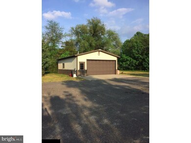 1153 W Oak Rd, Vineland, NJ 08360 - photo 2