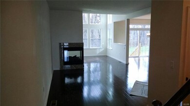 4480 Lenni Cir, Emmaus, PA 18049 - photo 3