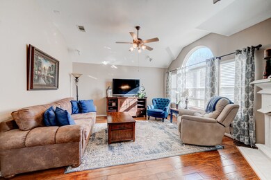 3118 Hopeton Dr, Spring, TX 77386 - photo 4