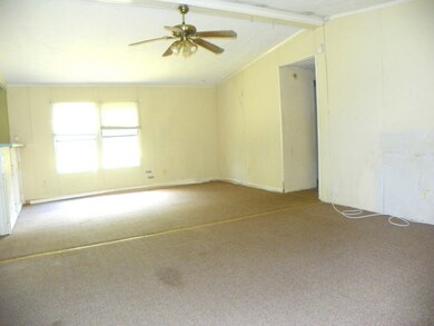 4400 Jimmy Goff Ct, Albany, GA 31705 - photo 2