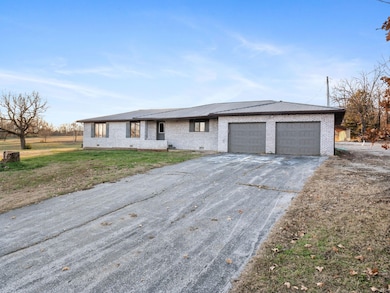 4317 Hwy P, Halfway, MO 65663 - photo 2
