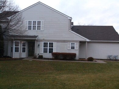 2603 Sheehan Ct unit 102, Naperville, IL 60564 - photo 2