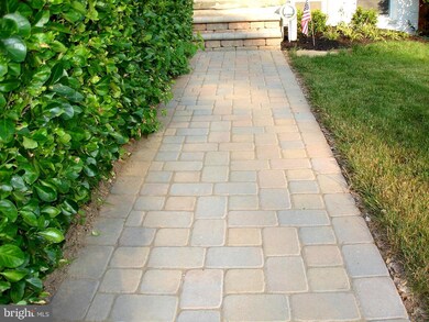 1617 Yakona Rd, Towson, MD 21286 - photo 2