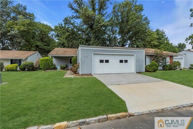 57A Essex Rd unit 57C, Monroe Township, NJ 08831 - photo 5