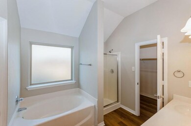 2226 Taylor Dr, Weatherford, TX 76087 - photo 6