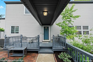 Covered Breezeway