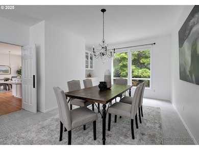 6770 SW Amber Ln, Portland, OR 97225 - photo 7